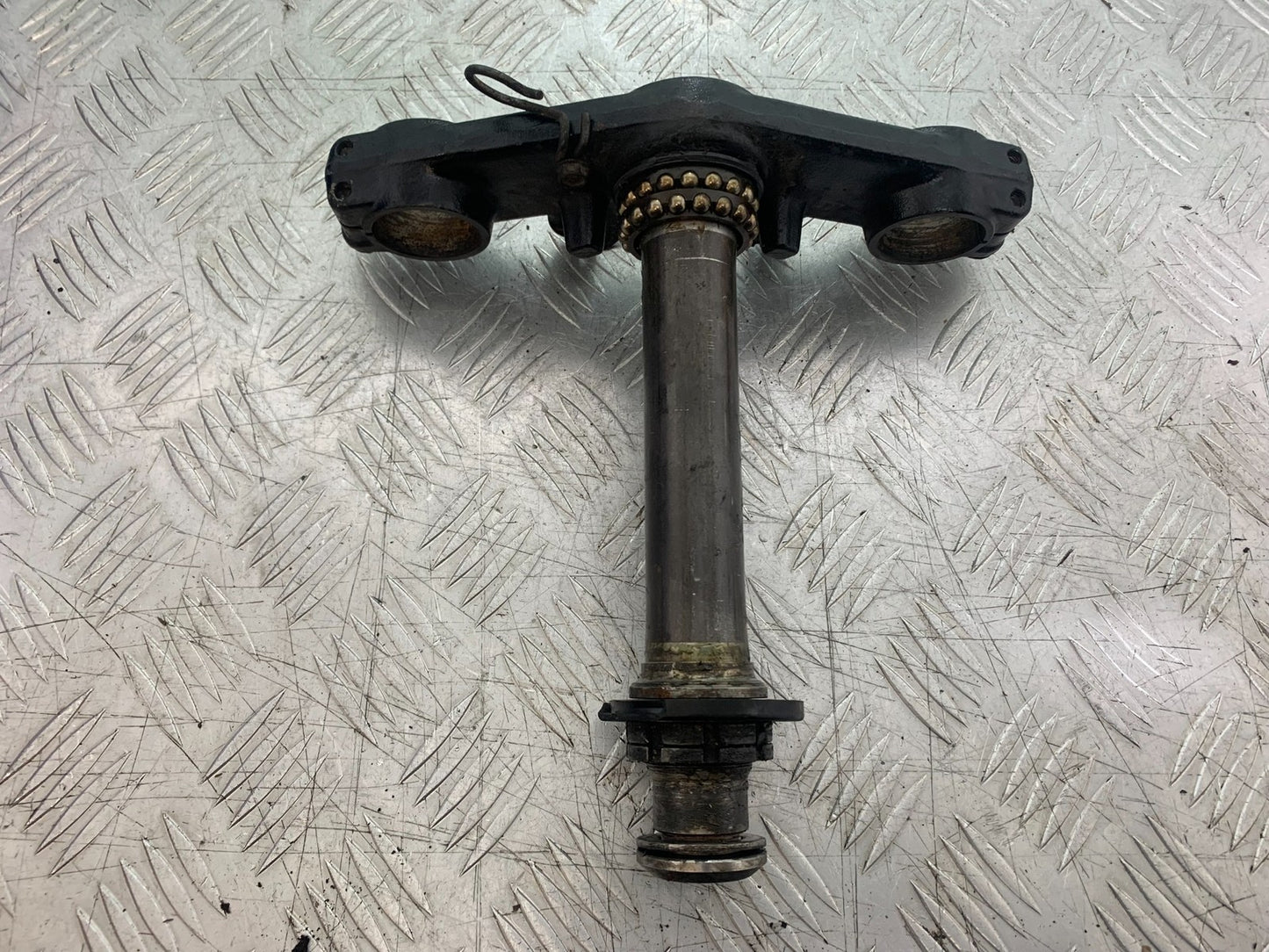 KAWASAKI Z750 Z 750 BOTTOM YOKE YEAR 2004-2006  (CMB1234)