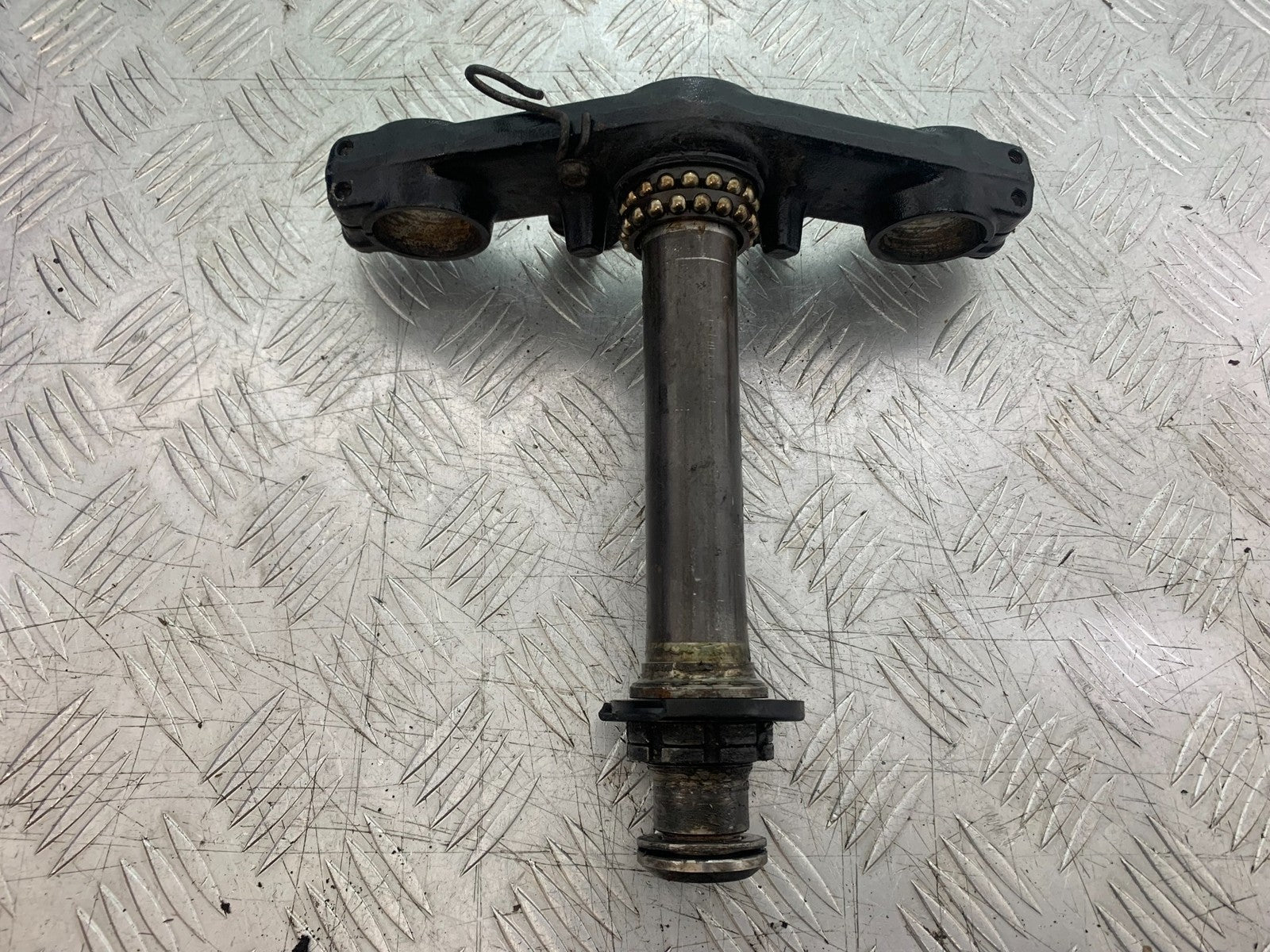 KAWASAKI Z750 Z 750 BOTTOM YOKE YEAR 2004-2006  (CMB1234)