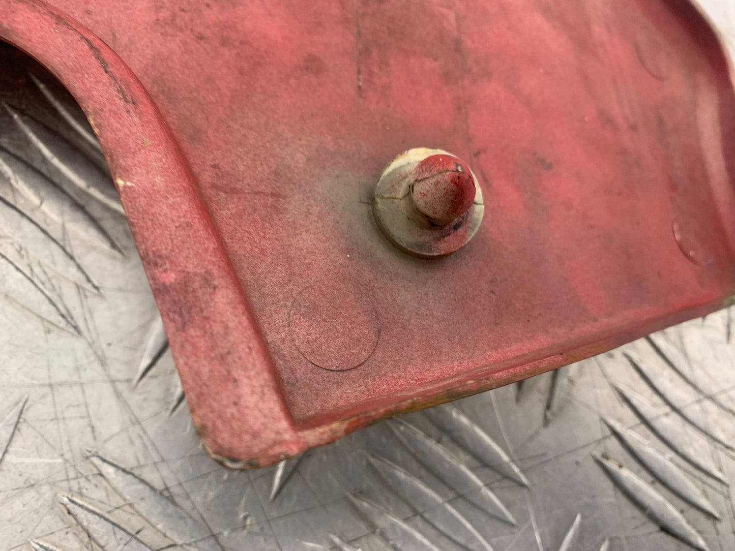 KAWASAKI GPZ600 GPZ 600 RIGHT SEAT PANEL YEAR 1988-90  (CMB1258)