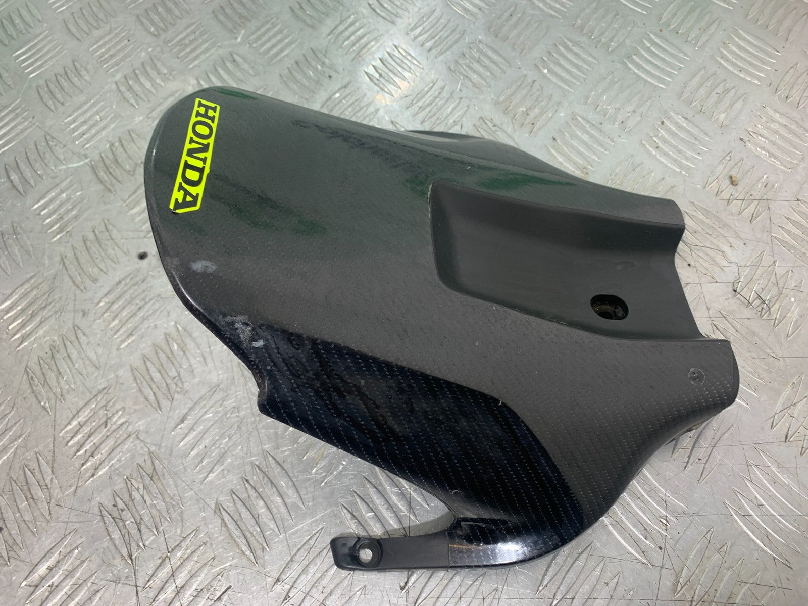 HONDA CBR1000 rr FIREBLADE REAR HUGGER  YEAR 2006  (CMB1220)