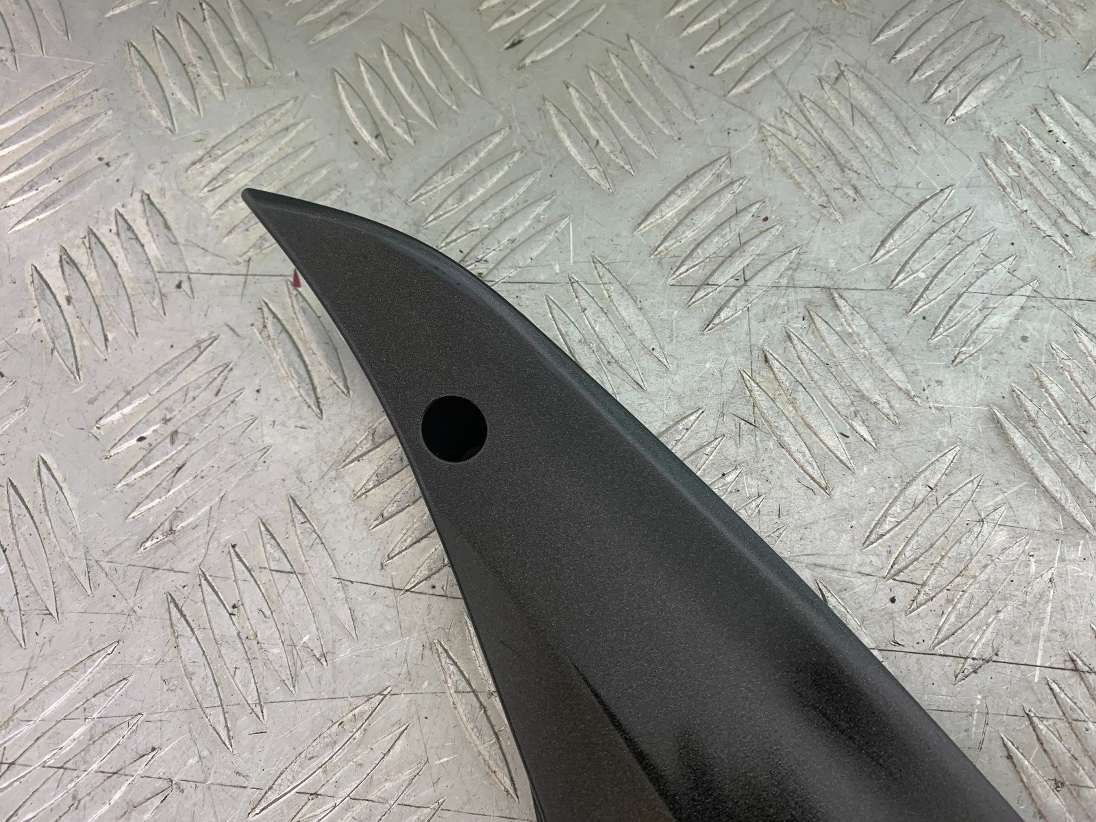 KAWASAKI ZX10R ZX10 R LEFT INFILL PANEL  2008-2010 (CMB1206)