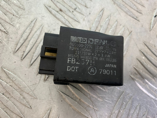 KAWASAKI VN1500 CLASSIC INDICATOR RELAY  YEAR 1999 -2006 (CMB1166)