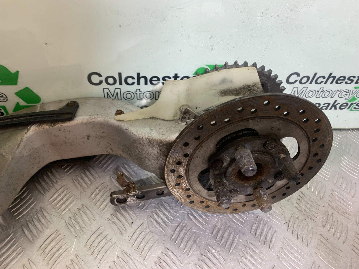 HONDA VFR750 VFR 750 SWINGARM   YEAR 1994-1997 (CMB1156)