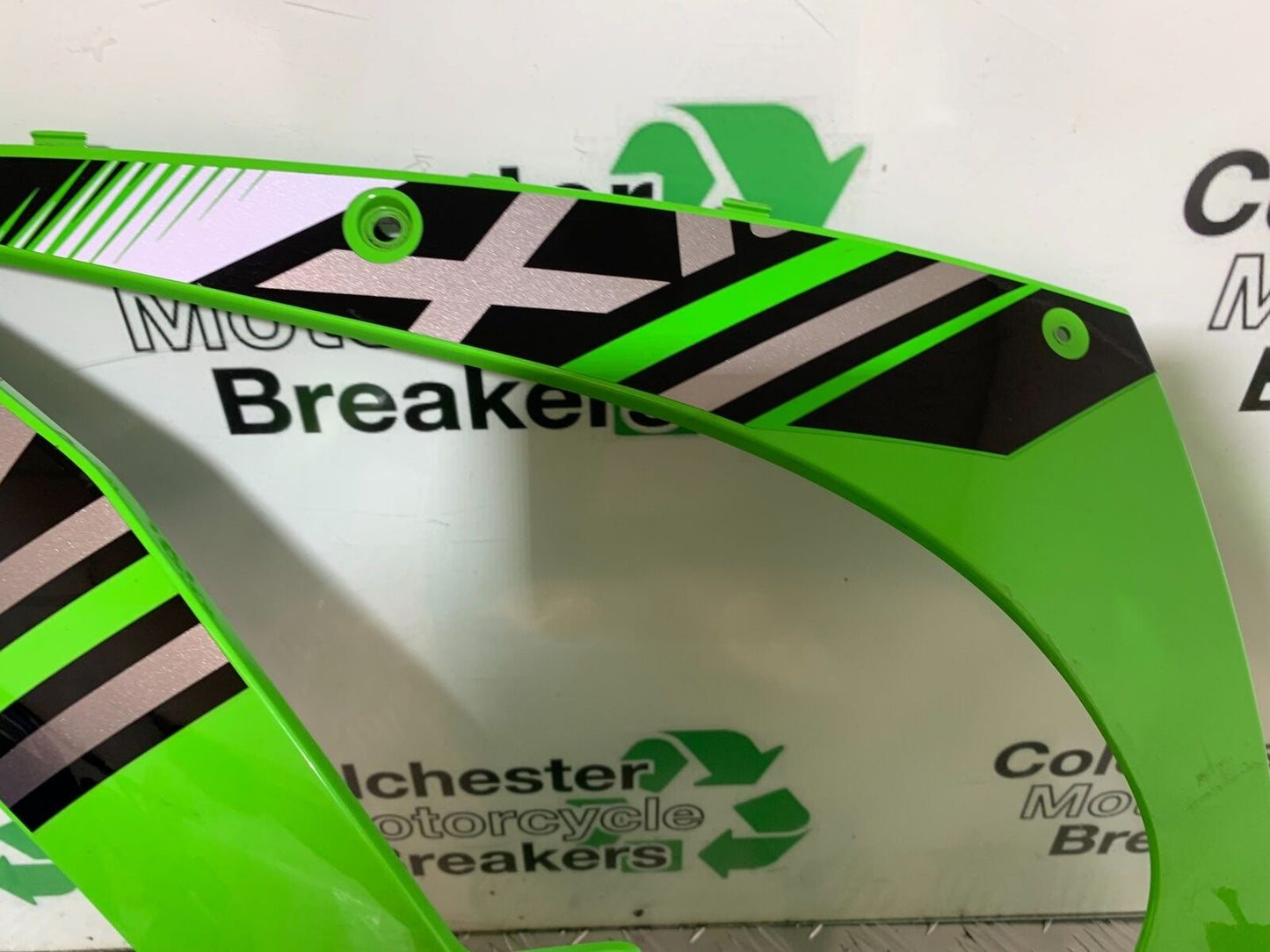 KAWASAKI ZX10R ZX 10R LEFT FAIRING PANEL  YEAR 2016-2020 (CMB1015)