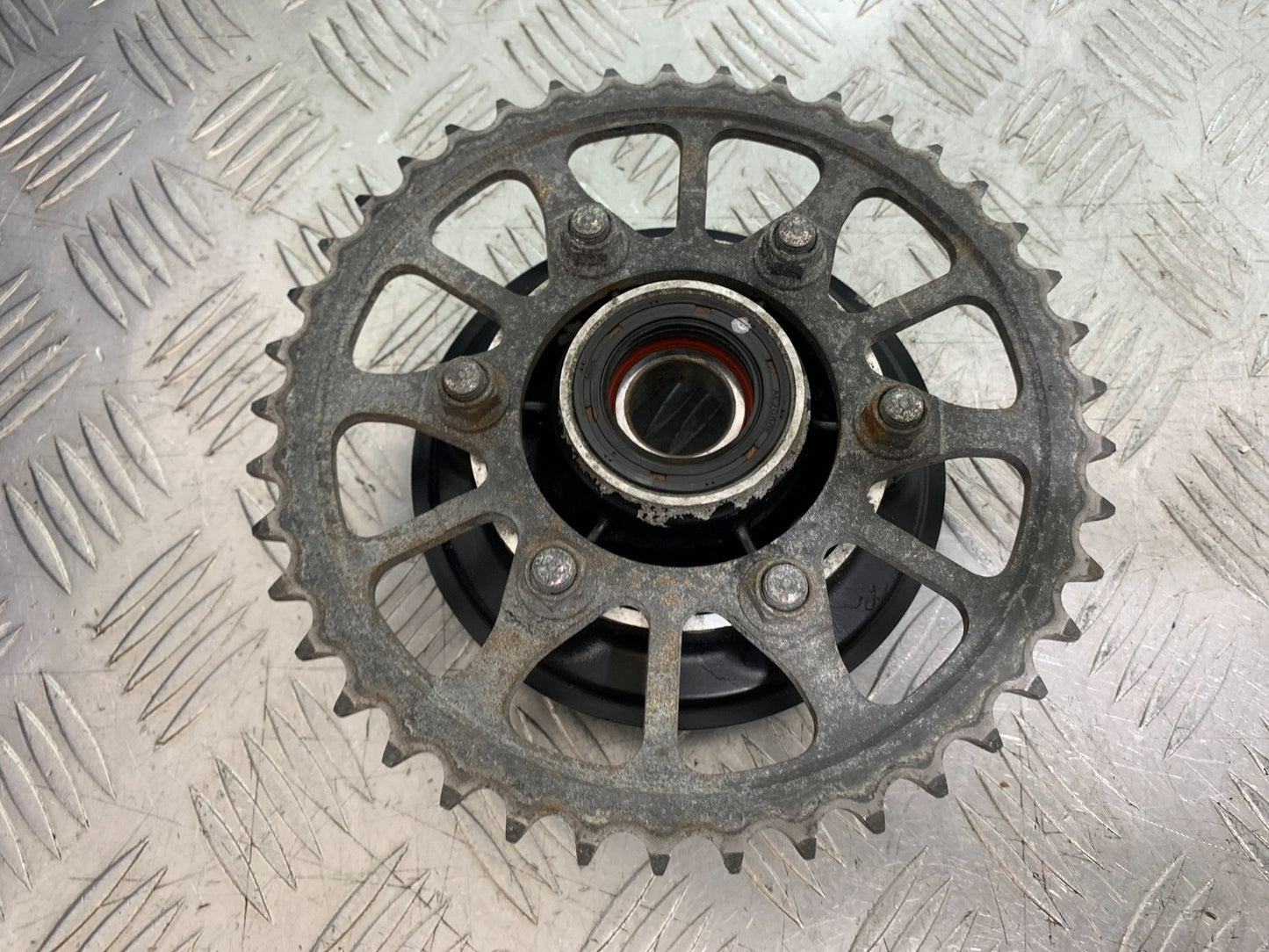 KAWASAKI ZX10R ZX10 R SPROCKET CARRIER  2008-2010 (CMB1301)