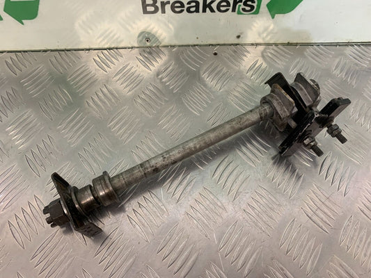 KAWASAKI Z750 Z 750 REAR WHEEL SPINDLE YEAR 2004-2006  (STOCK 963)