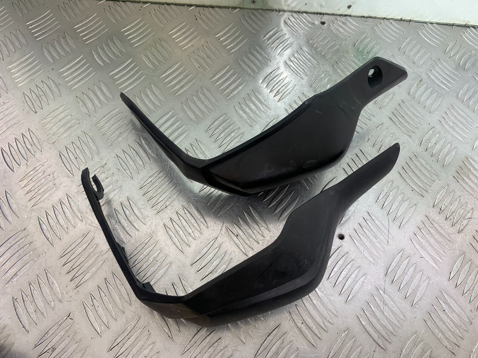 HONDA CRF1000 (DCT) AFRICA TWIN HAND GUARDS YEAR 2017 (CMB1030)