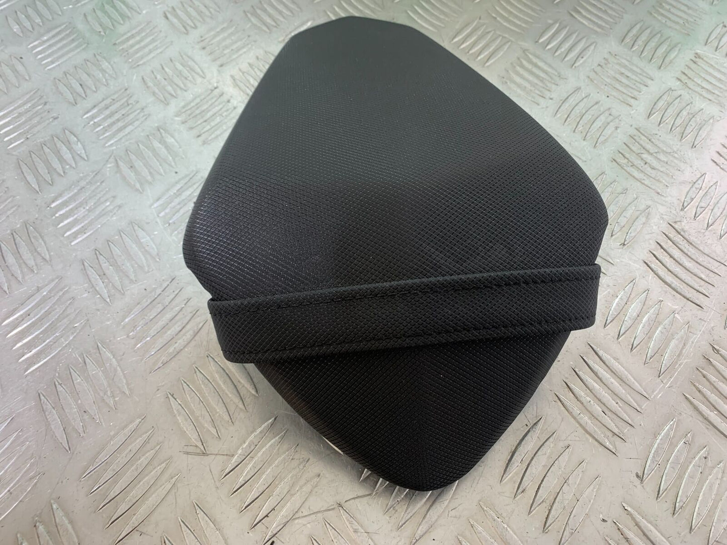 KAWASAKI NINJA 400 EX 400 REAR SEAT  YEAR 2024 (CMB1075)