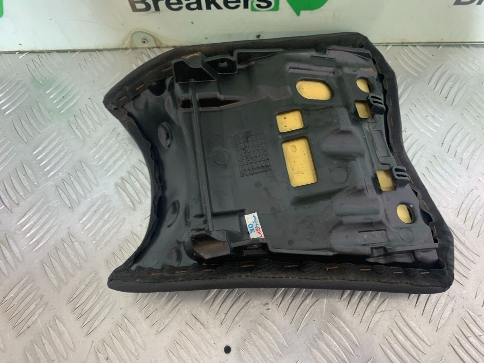 KAWASAKI Z300 ER300 FRONT SEAT  YEAR 2016-2018  (CMB1056)