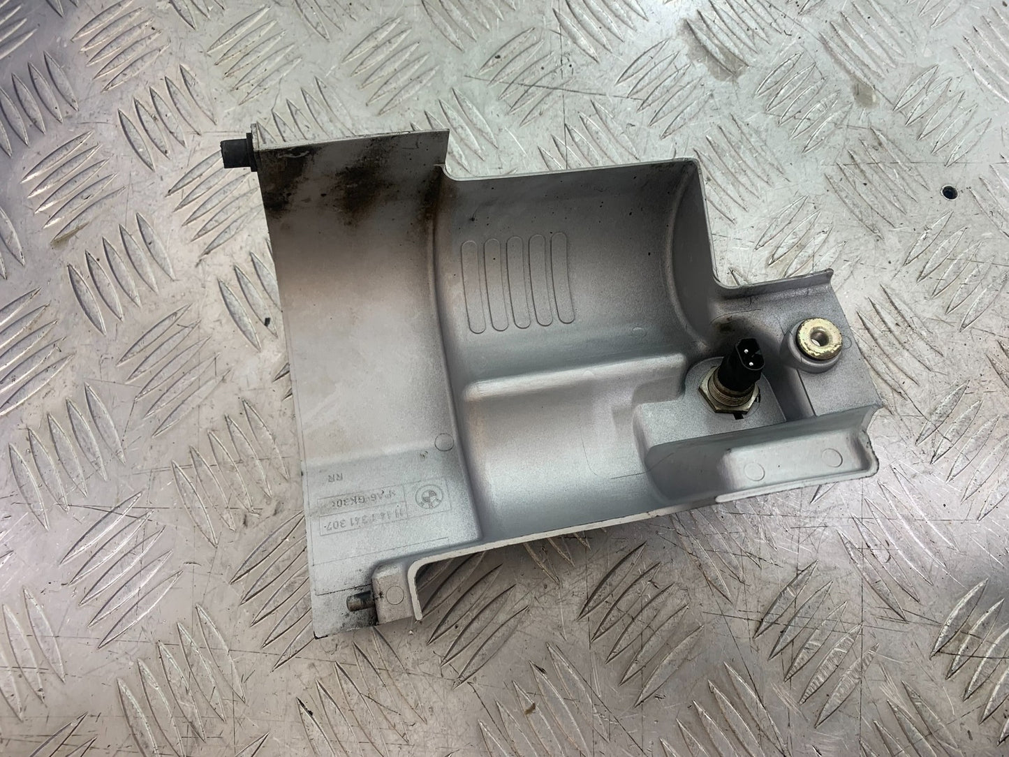 BMW R850 R R850R STARTER MOTOR COVER   YEAR 1994-2002 (CMB1170)
