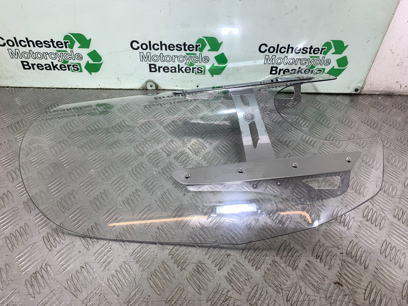 YAMAHA XVS 1300 MIDNIGHT STAR SCREEN YEAR 2007-16 (CMB1200)