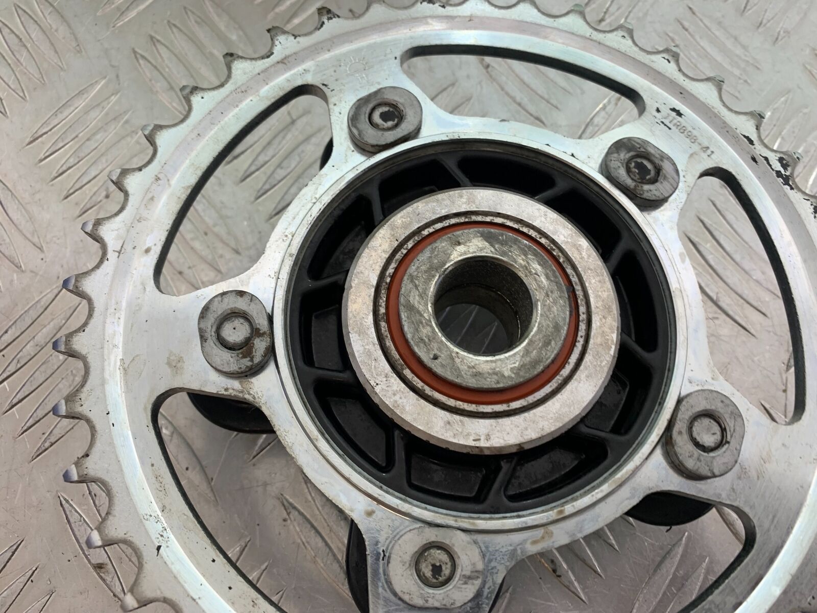 KTM 990 SUPERMOTO T REAR SPROCKET CARRIER YEAR 2010-2011 (CMB1032)