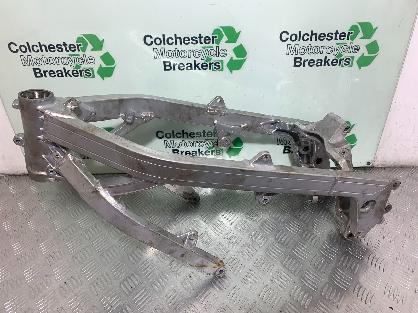 HONDA VFR400 VFR 400 NC21 FRAME AND REG   YEAR 1986-87 (CMB1043)
