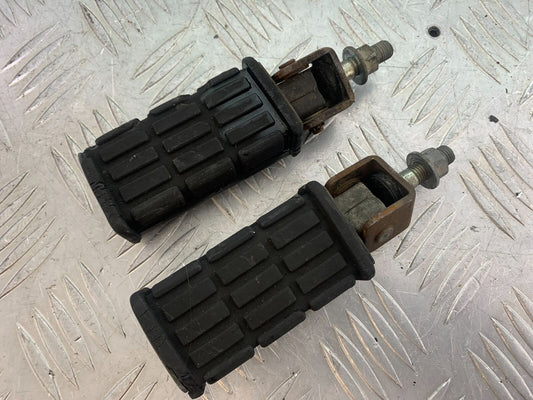 YAMAHA XS1100 MIDNIGHT SPECIAL REAR FOOTPEGS  YEAR 1980-1982 (CMB1122)