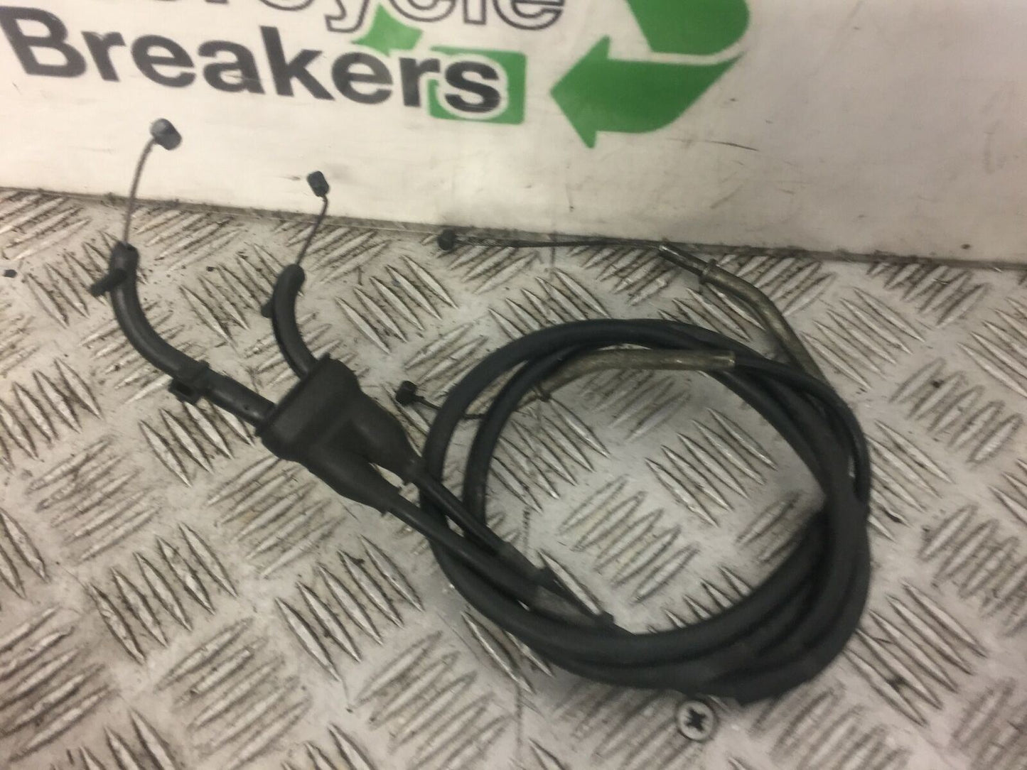 KAWASAKI ZX6R ZX6 J THROTTLE CABLES   YEAR 2000  (STOCK 368)