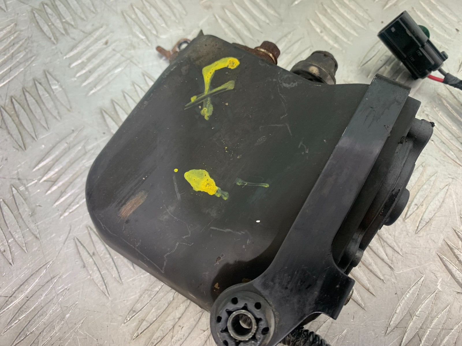 HONDA CBR1000 rr FIREBLADE FRONT ABS PUMP YEAR 2012-2016 (CMB1198)