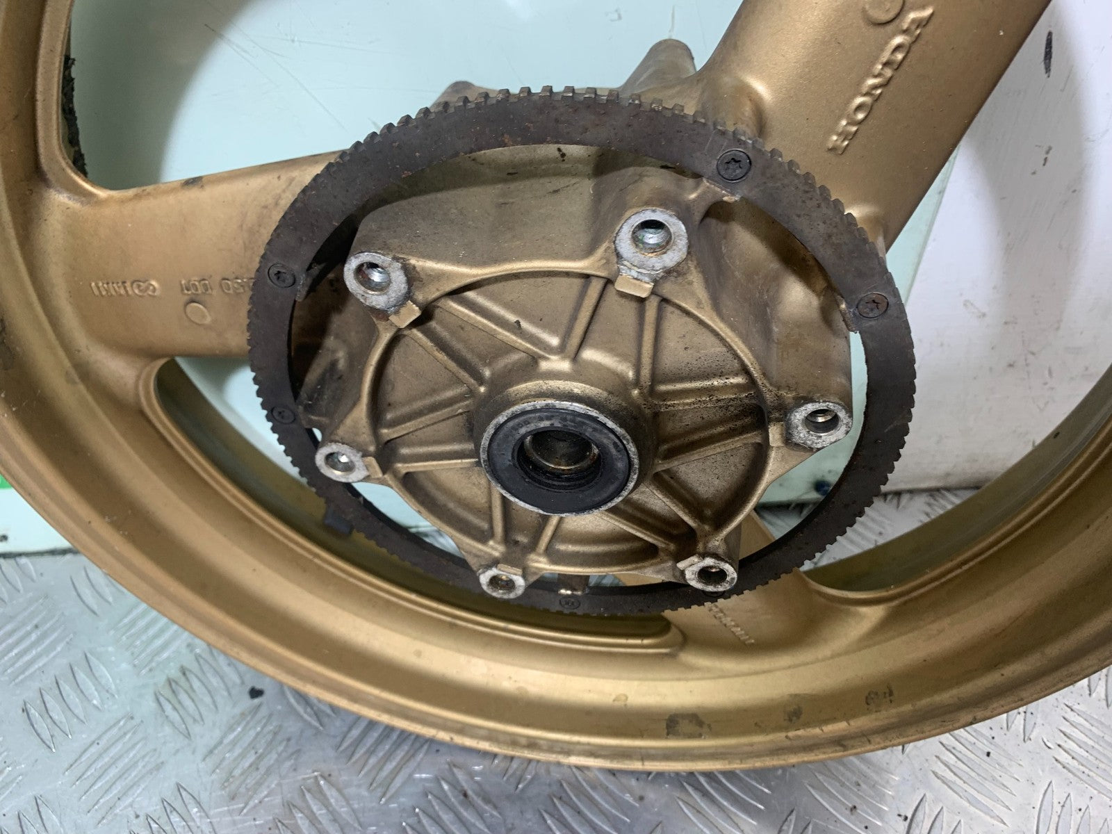 HONDA ST1100 PAN EUROPEAN FRONT WHEEL  1993-2001 (CMB1195)