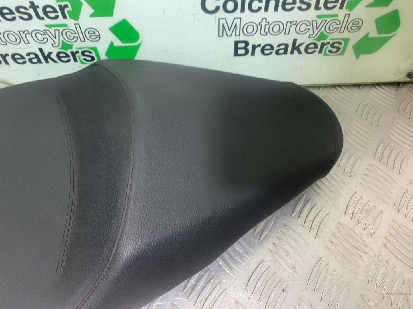 APRILIA SL750 SL 750 SHIVER SEAT  YEAR 2008-2016 (CMB1242)