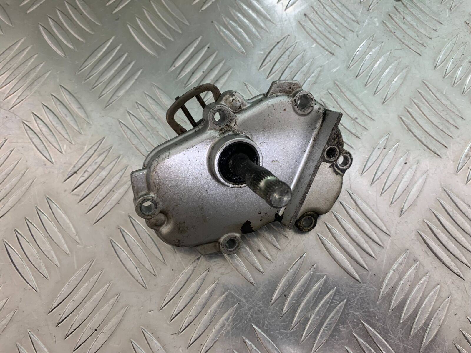 YAMAHA FZ6 FAZER GEAR LEVER SHAFT YEAR 2004-2007 (STOCK 955)