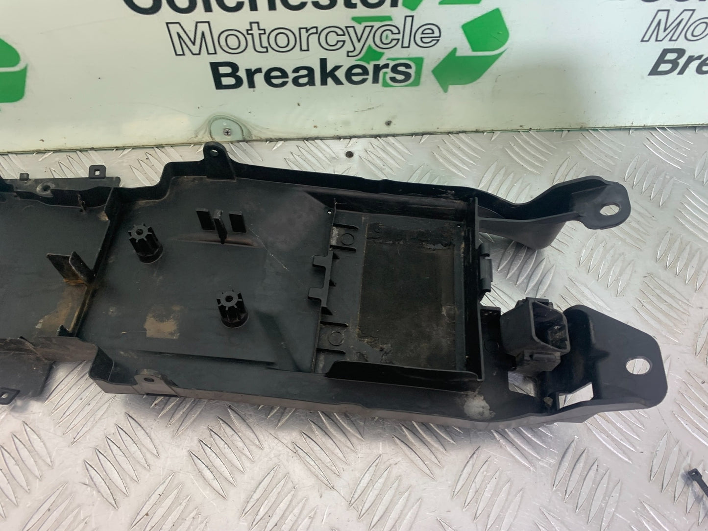 KAWASAKI ZX6R UNDERTRAY  YEAR 2009-2012 (CMB1136)