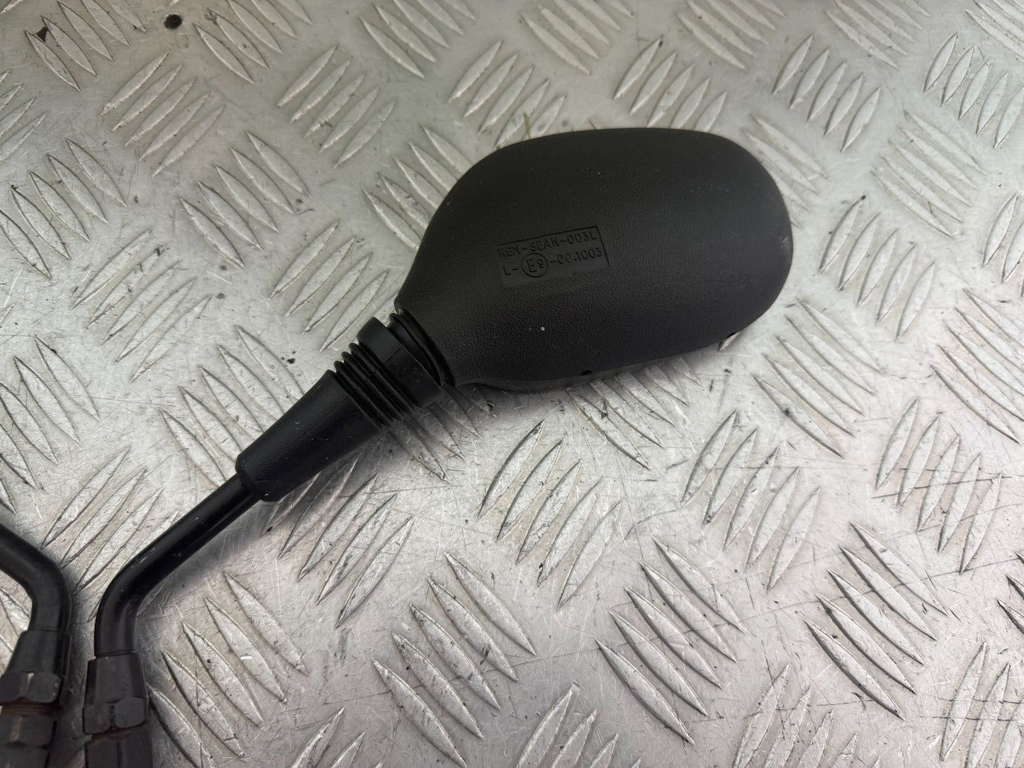 YAMAHA XT660 OEM REAR VIEW MIRROR SET PAIR MIRRORS YEAR 2004-2016 CMB1318
