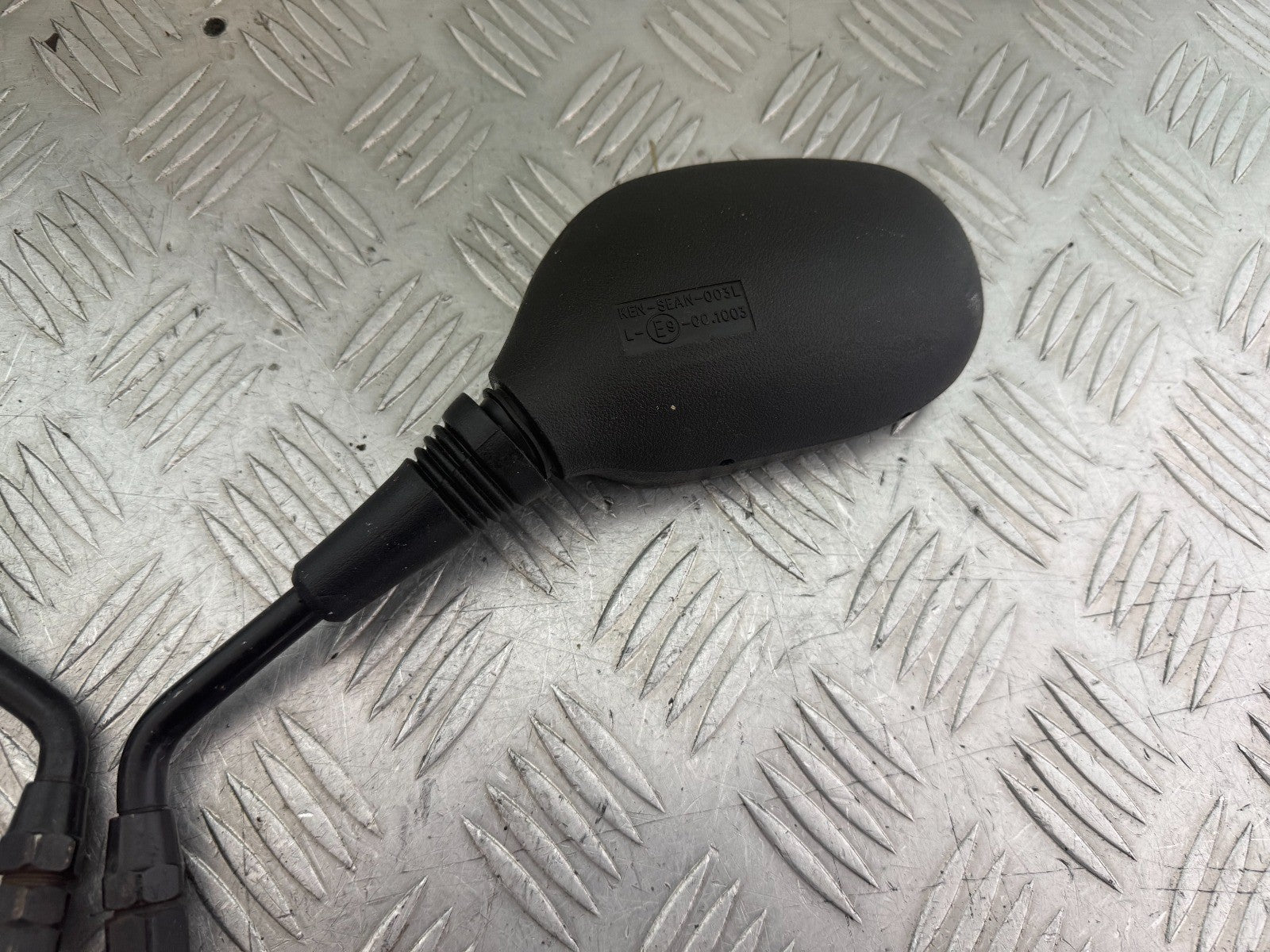 YAMAHA XT660 OEM REAR VIEW MIRROR SET PAIR MIRRORS YEAR 2004-2016 CMB1318