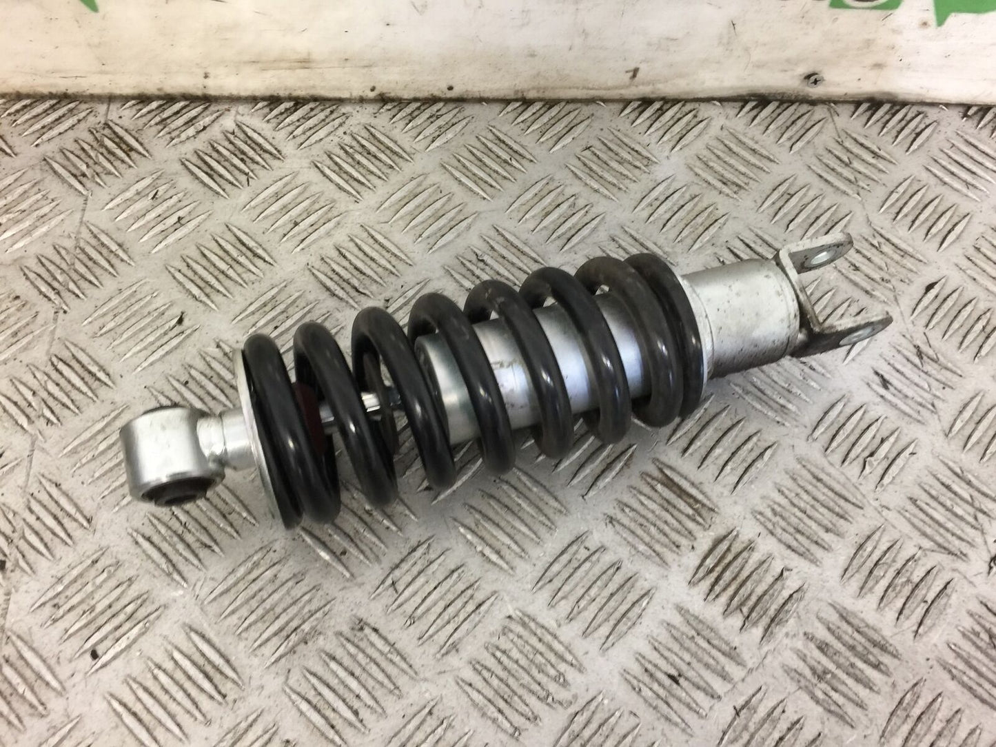 YAMAHA MT 125 MT125 REAR SHOCK  YEAR 2014-2019 ABS (STOCK 477)