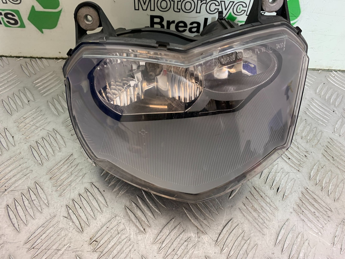 BMW F800 GT HEADLIGHT   YEAR 2013-2017 (CMB1248)
