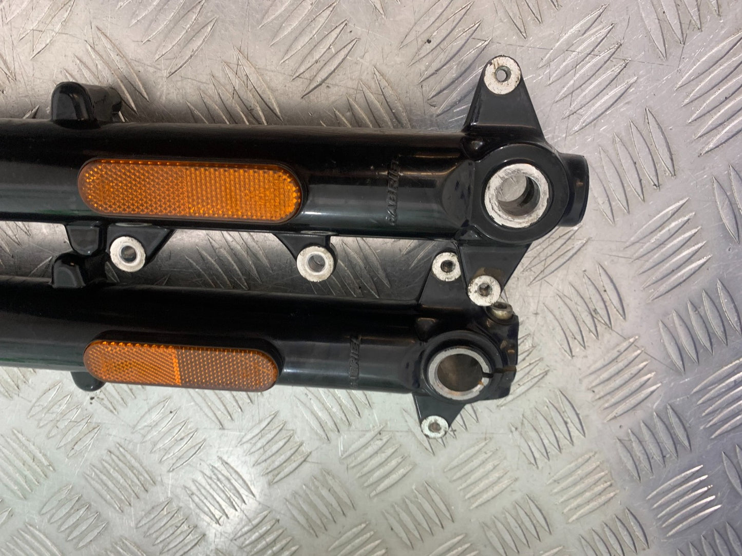 BSA 650 GOLD STAR FORKS (DAMAGED)  YEAR 2022-2025 (CMB1262)