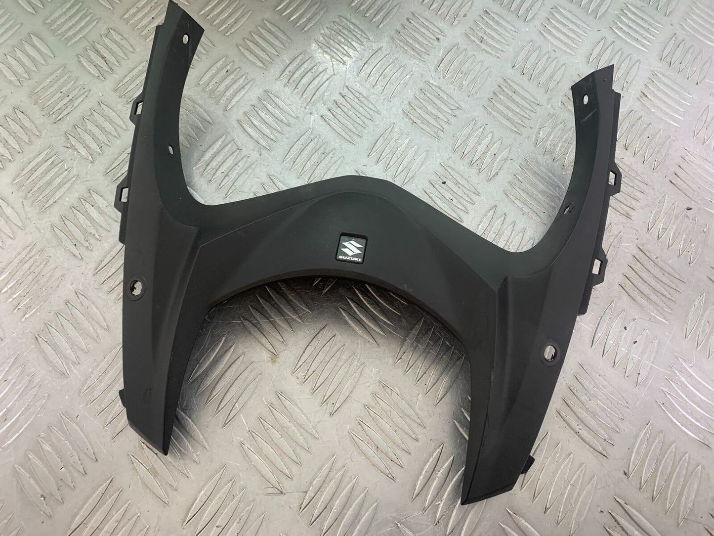 SUZUKI DL 650 V-STROM INFILL PANEL  YEAR 2020 (CMB1117)
