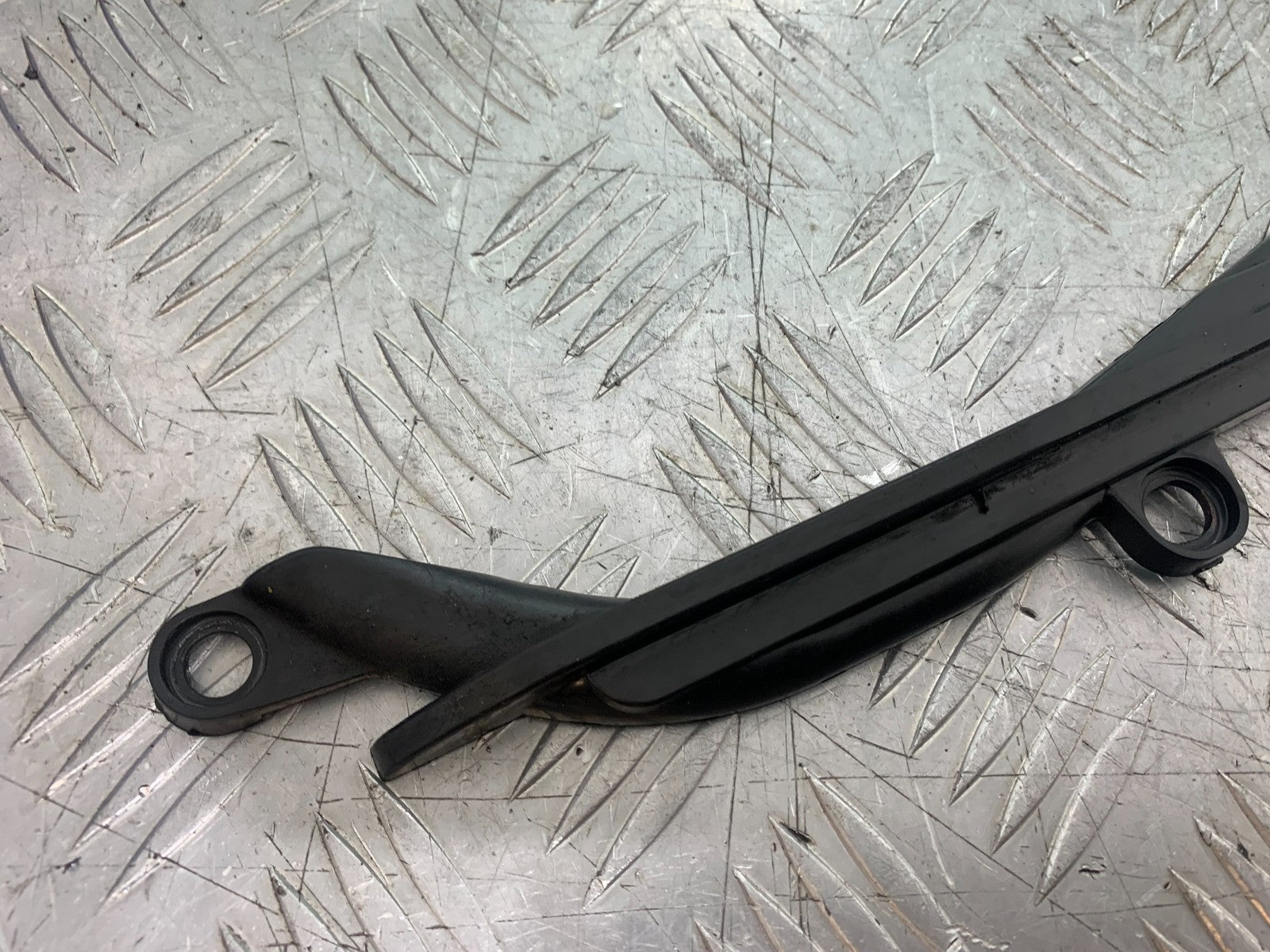 DUCATI 1198 S REAR BRAKE LINE COVER   YEAR 2009-2011 (CMB1219)