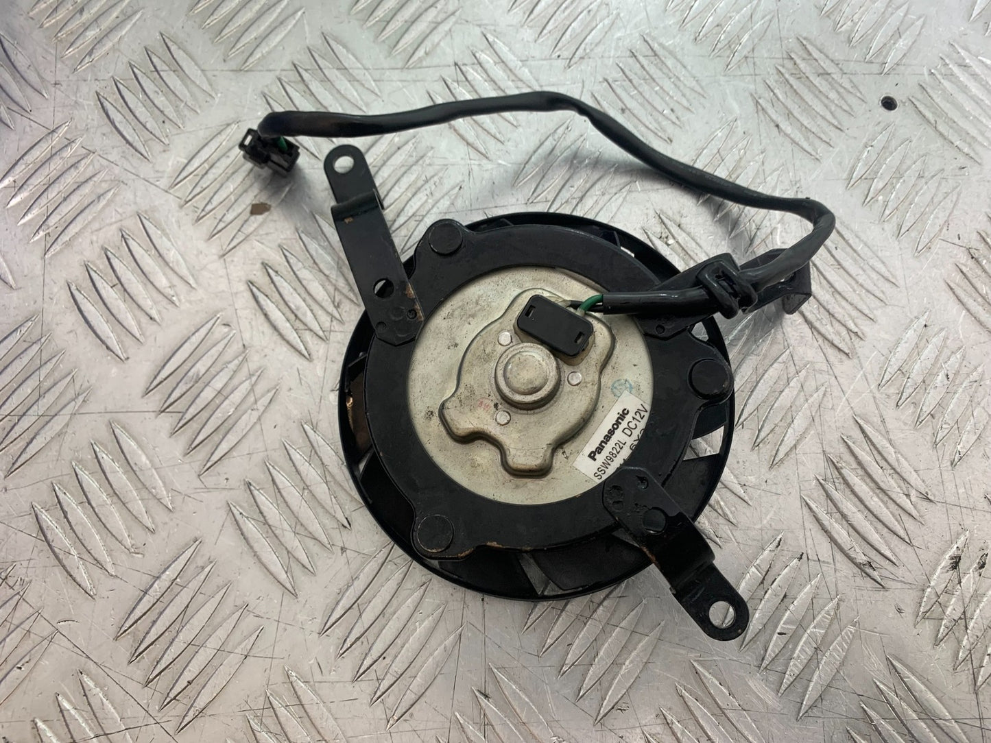 YAMAHA YZF R1 4C8 RADIATOR FAN  YEAR 2007-2008 (CMB1237)