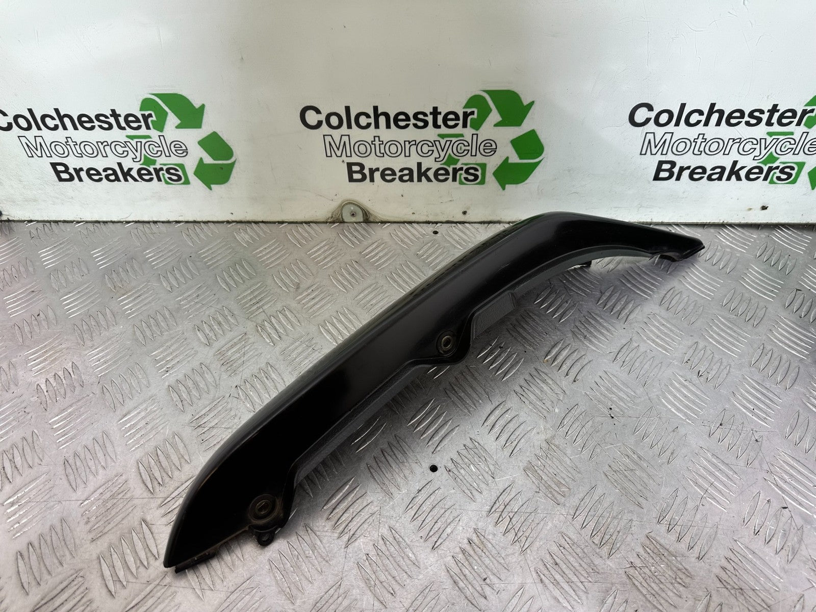 KAWASAKI ER6 F ER6F LEFT SEAT PANEL YEAR 2005-2008 (CMB1178)