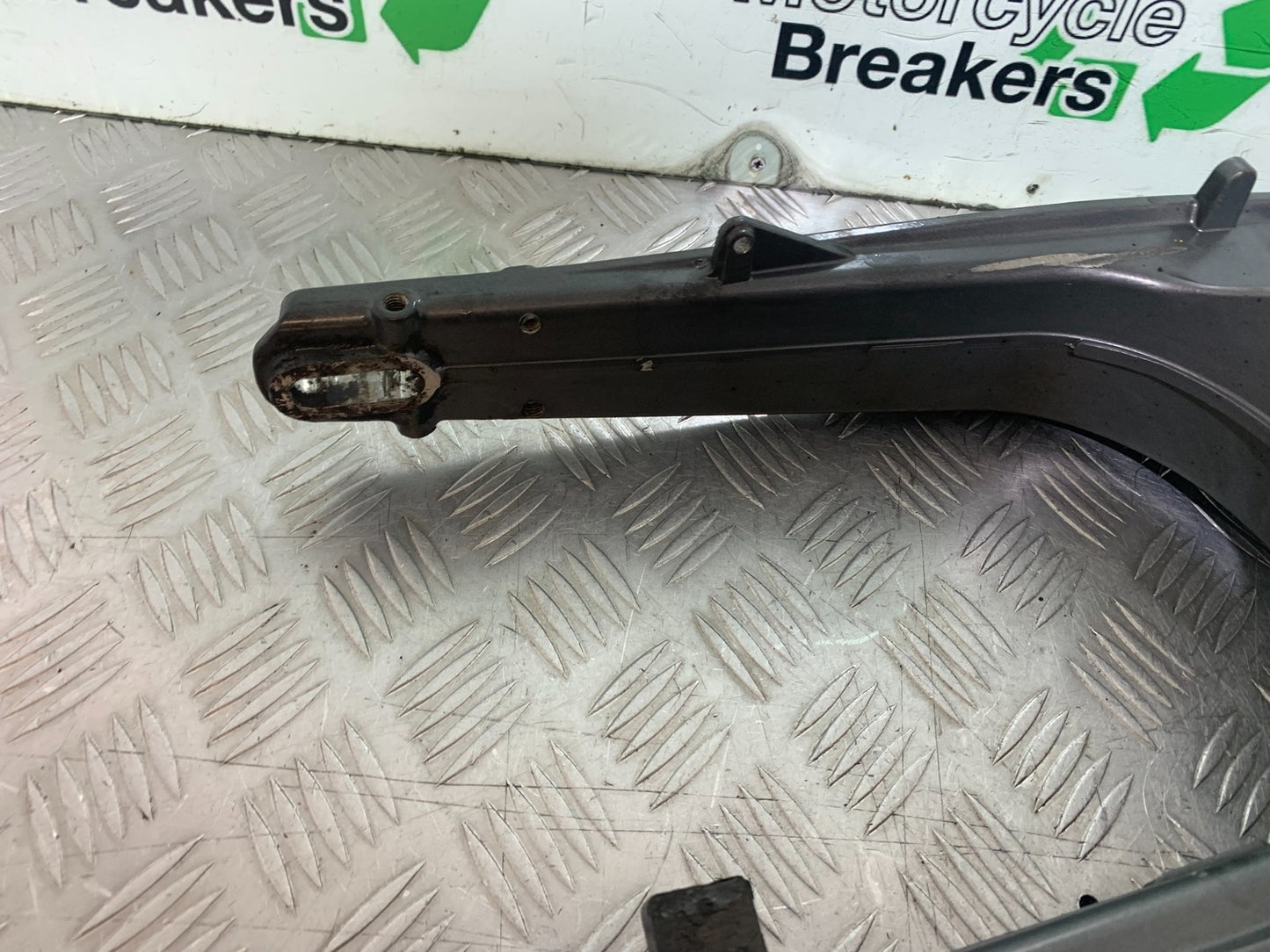 KTM DUKE 125 SWINGARM  YEAR 2017-2022 (CMB1222)