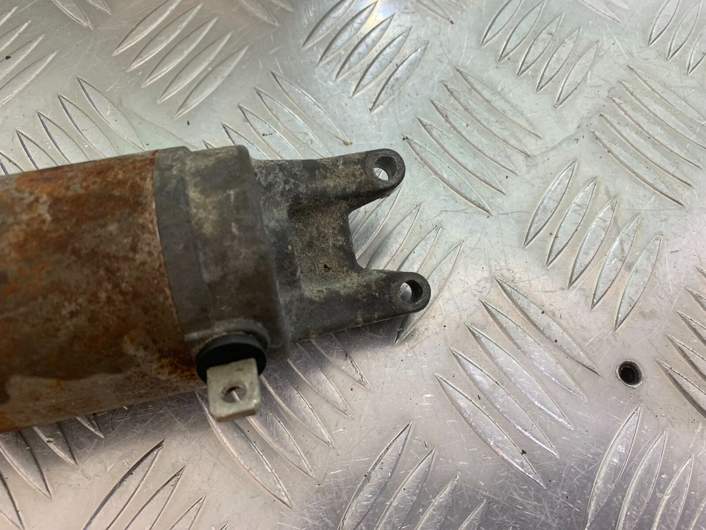 TRIUMPH 600 DAYTONA STARTER MOTOR  YEAR 2003-2006 (STOCK 999)