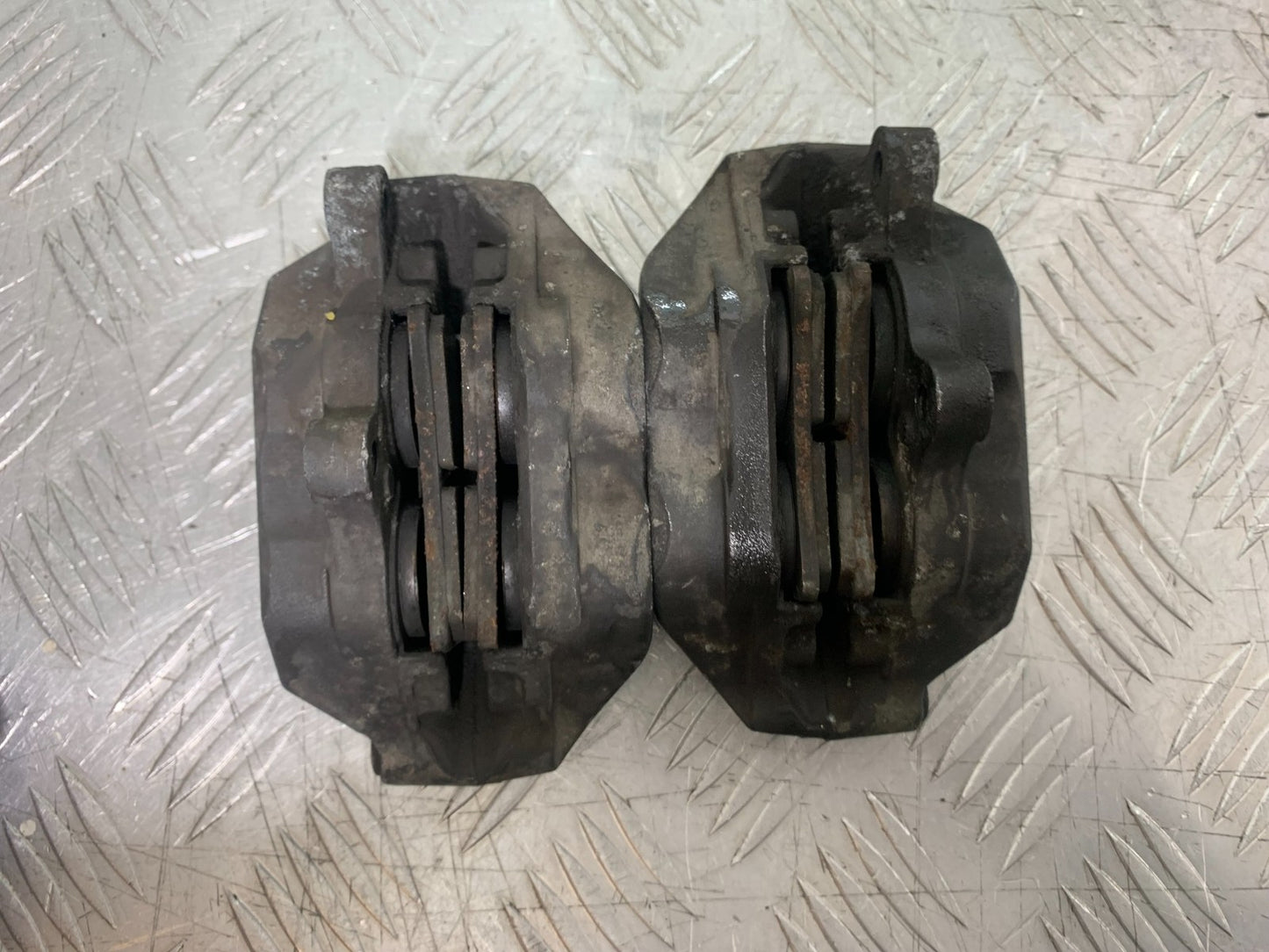 HONDA CBR600 CBR 600 FX FY FRONT BRAKE CALIPERS  YEAR 1999-2000 (CMB1287)