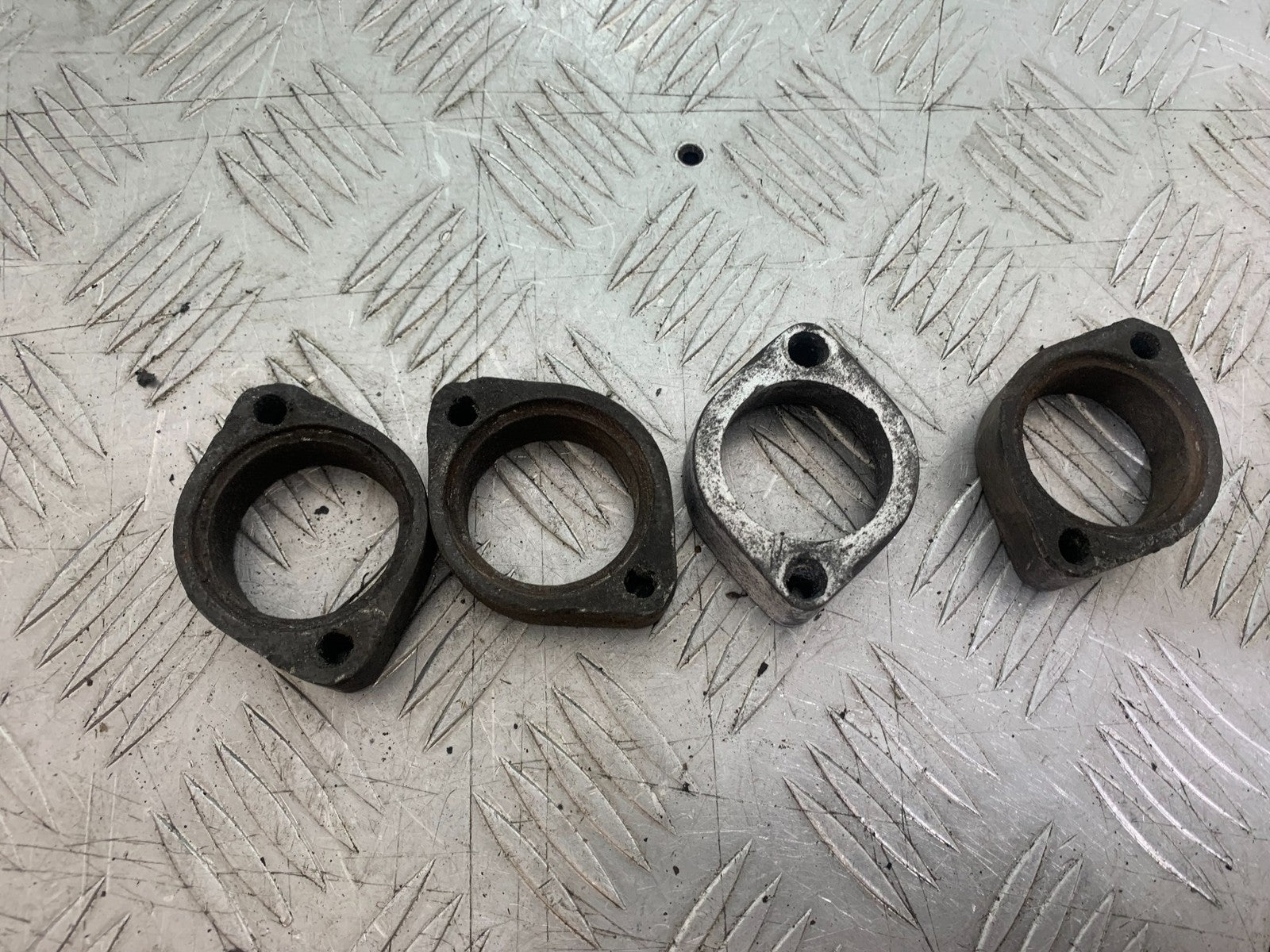 KAWASAKI GT550 GT 550 EXHAUST CLAMPS  YEAR 1989-1994