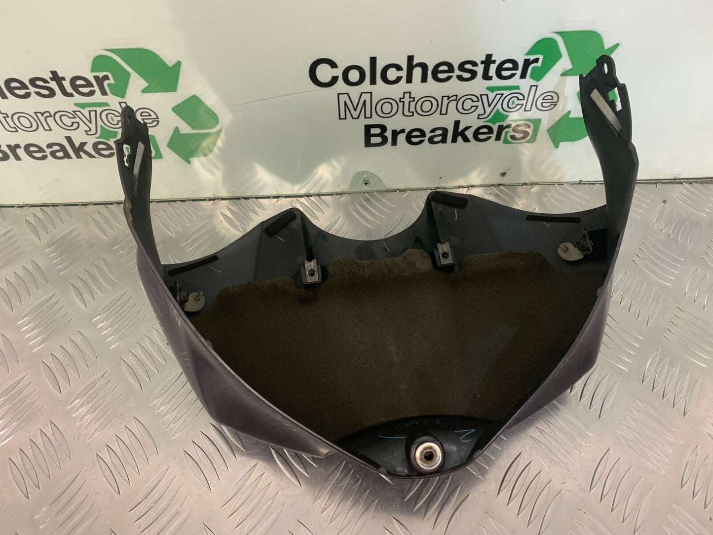 YAMAHA YZF R1 5VY FRONT TANK COVER  YEAR 2004-2006 (STOCK 953)