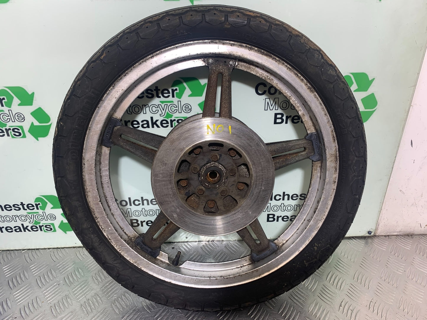 HONDA CX500 CX 500 FRONT WHEEL (NO1)  YEAR 1978 1981 (CMB1137)
