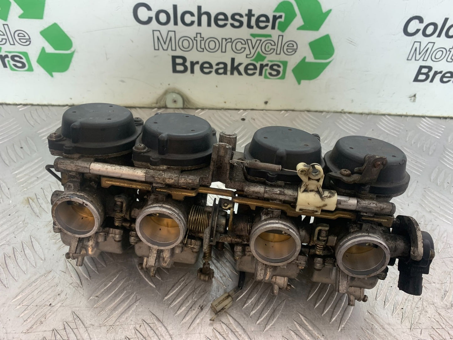 YAMAHA XJ900 XJ 900 DIVERSION CARBS  YEAR 1994-2002 (CMB1292)