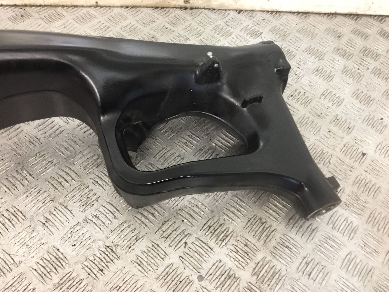 BMW R1250 R 1250 RT SWINGARM  YEAR 2023 (STOCK 907)