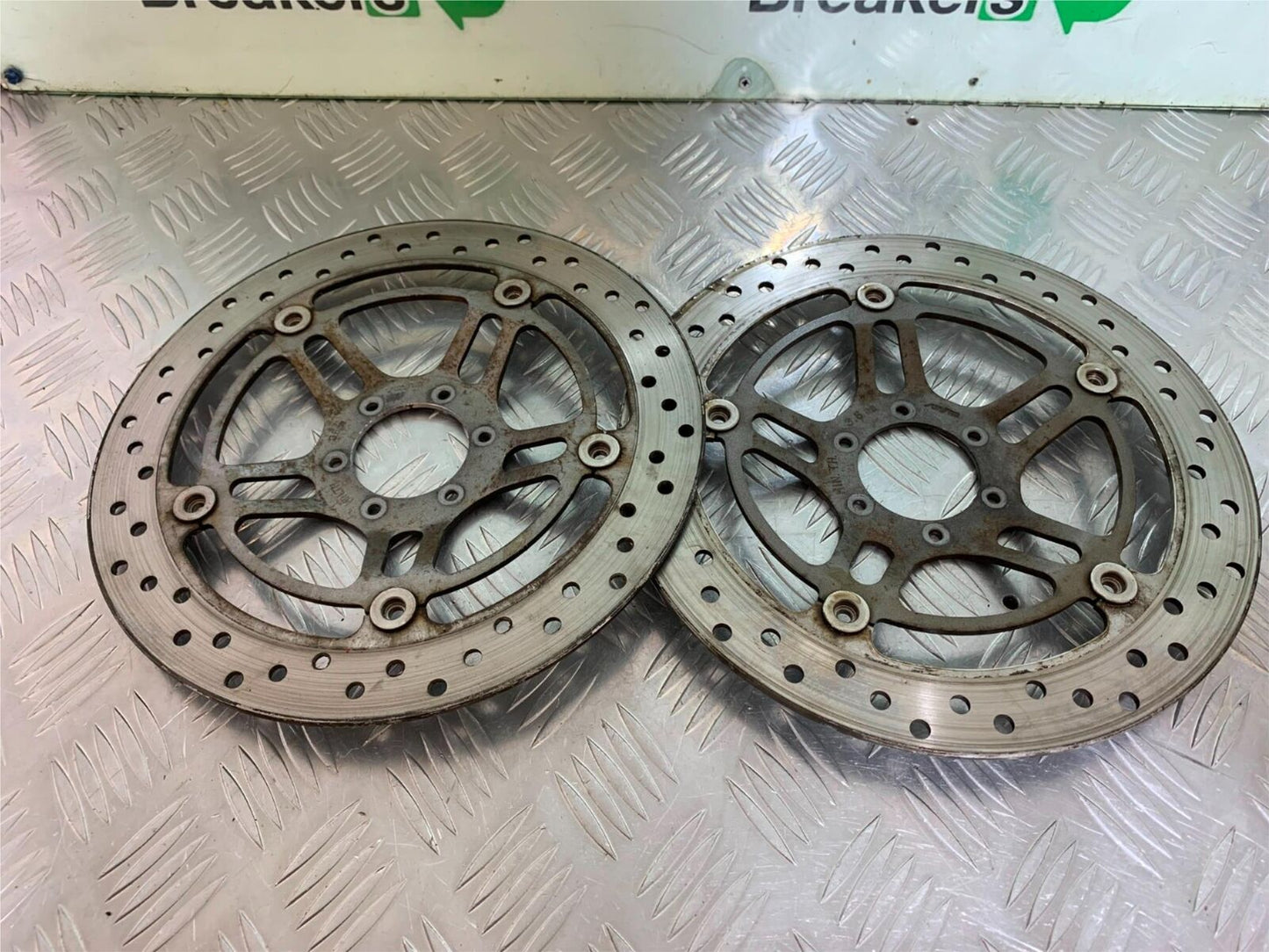 HONDA CB600 CB 600 HORNET FRONT BRAKE DISCS  YEAR 1998-2002 (CMB1011)