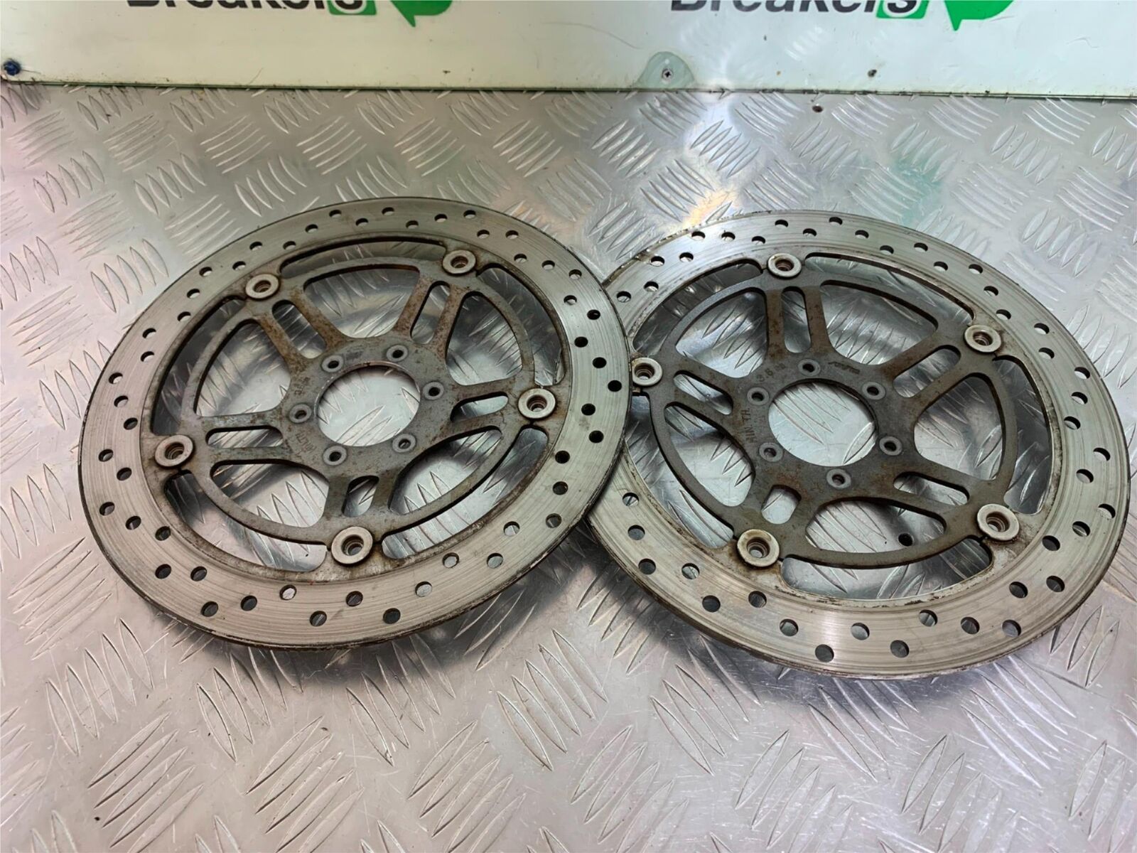 HONDA CB600 CB 600 HORNET FRONT BRAKE DISCS  YEAR 1998-2002 (CMB1011)