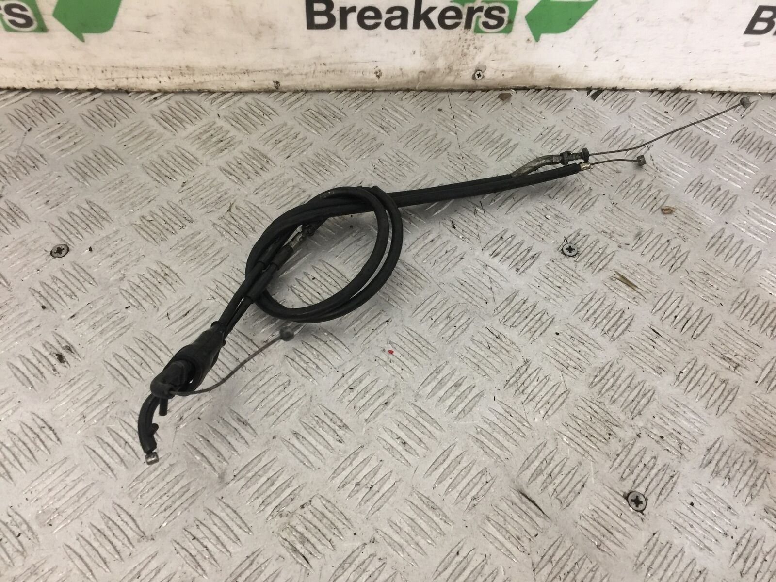 YAMAHA FZR1000 EXUP RU THROTTLE CABLES YEAR 1991-1994 (STOCK 820)
