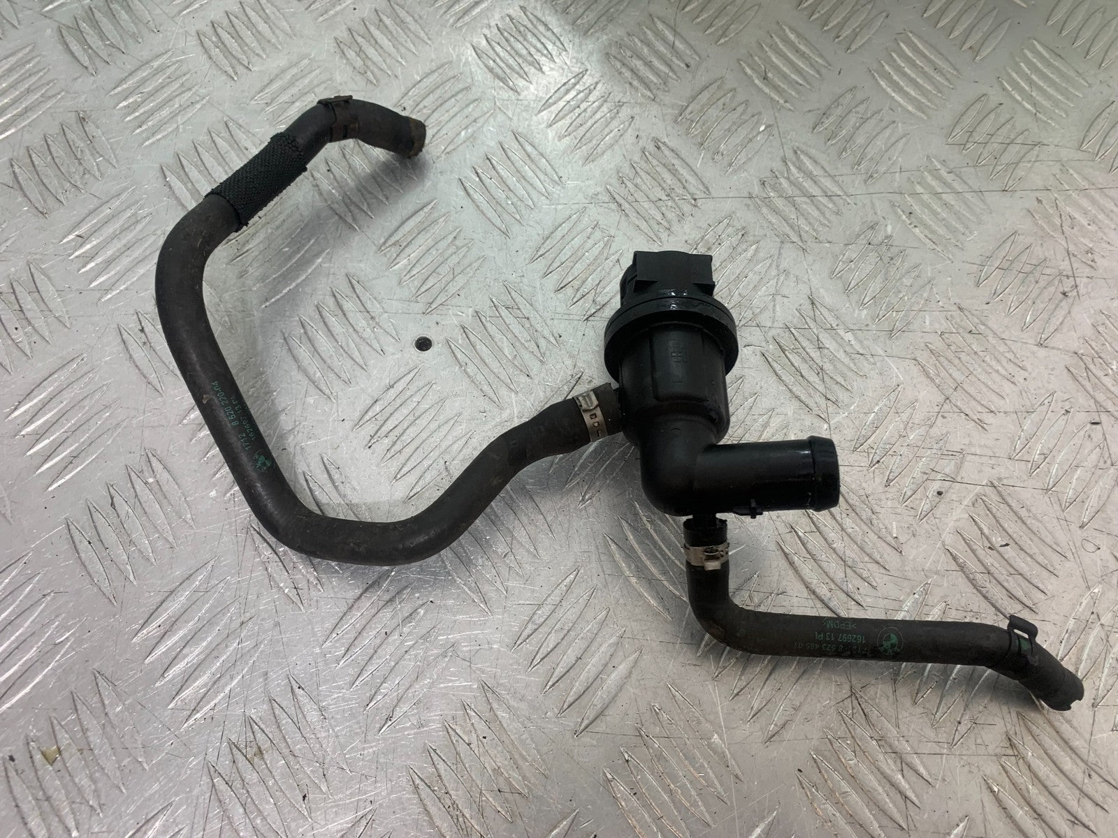 BMW R1200 R 1200 GS THERMOSTAT  YEAR 2013-2016 (CMB1257)