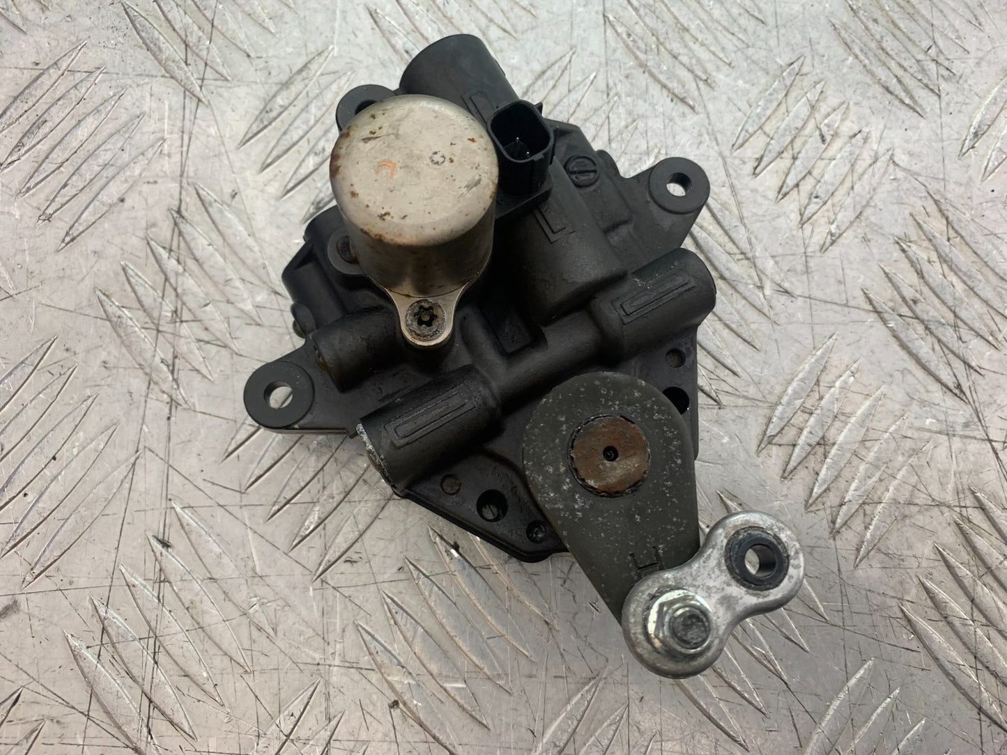 HONDA CBR1000 rr FIREBLADE STEERING DAMPER  YEAR 2006 (CMB1220)