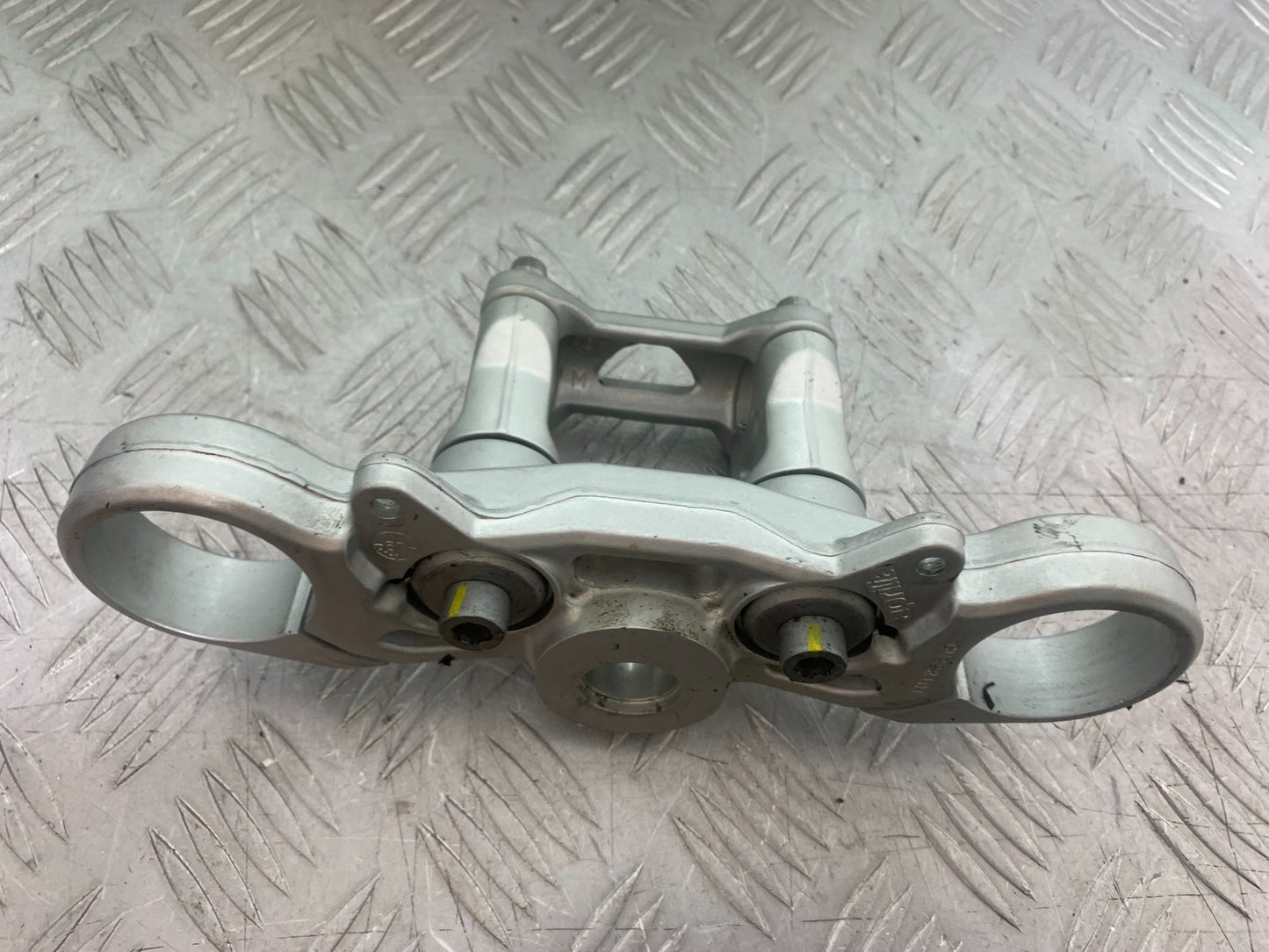 APRILIA SL750 SL 750 SHIVER TOP YOKE YEAR 2008-2016 (CMB1242)