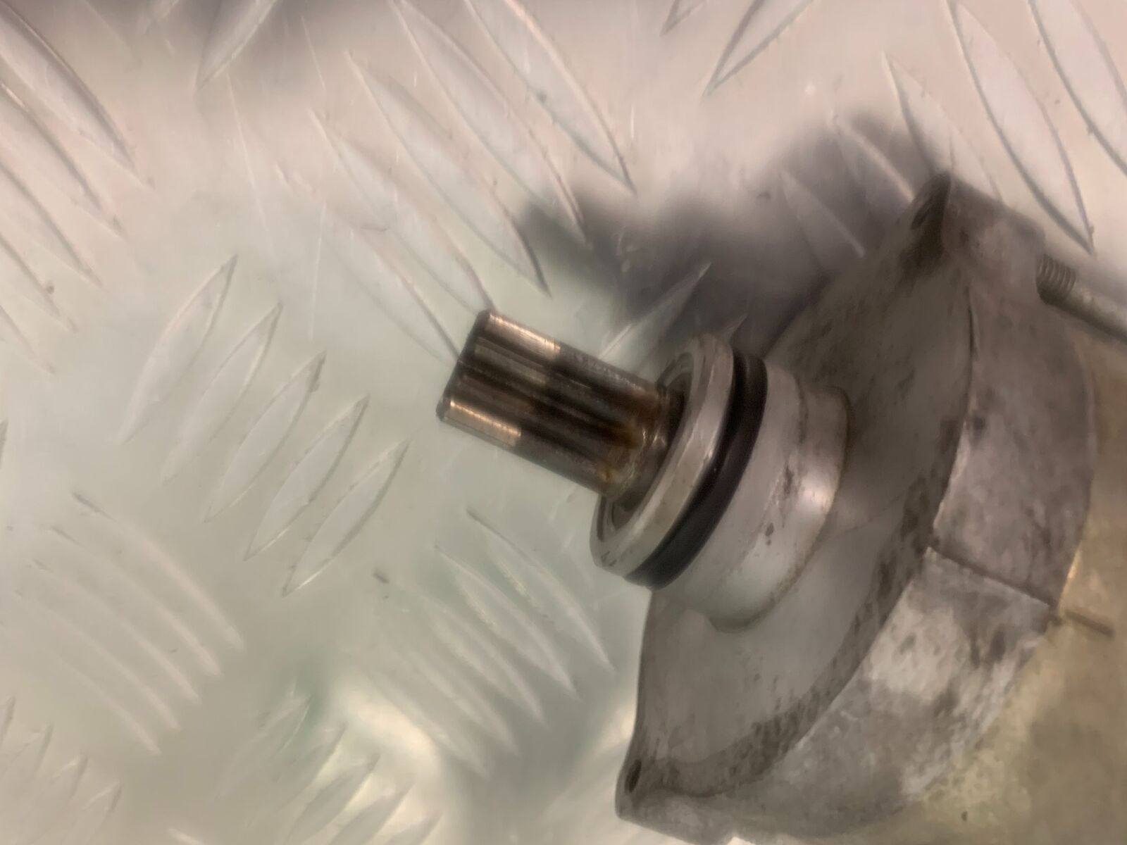 SUZUKI GS750 E GS 750E STARTER MOTOR  YEAR 1979  (STOCK 959)