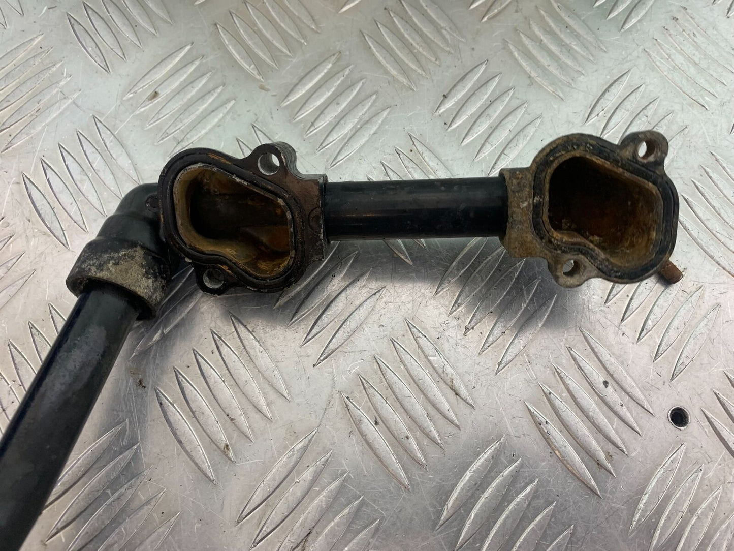 HONDA VFR400 VFR 400 NC21 WATER PIPES YEAR 1986-87 (CMB1043)