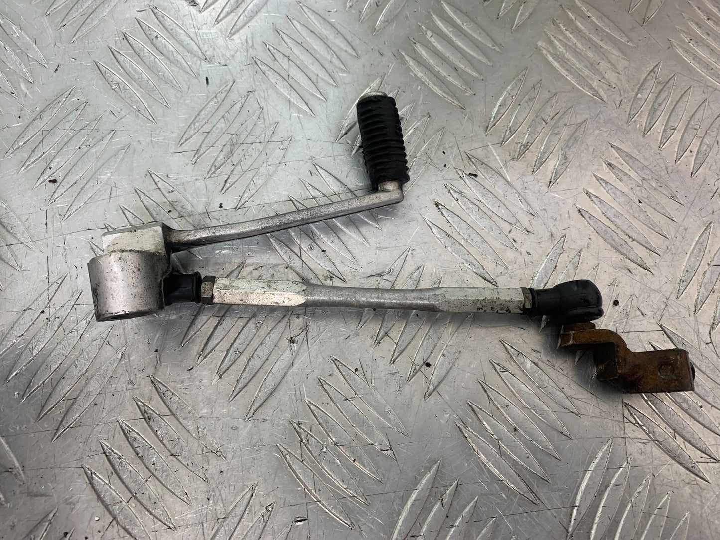 KAWASAKI GTR1400 GTR 1400 GEAR LEVER   YEAR 2007-2009 (CMB1306)